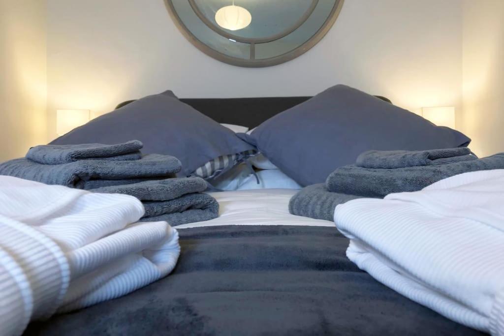 Grade II Townhouse, Ledbury Villa Luaran gambar