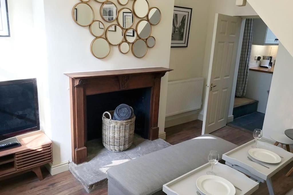 Grade II Townhouse, Ledbury Villa Luaran gambar